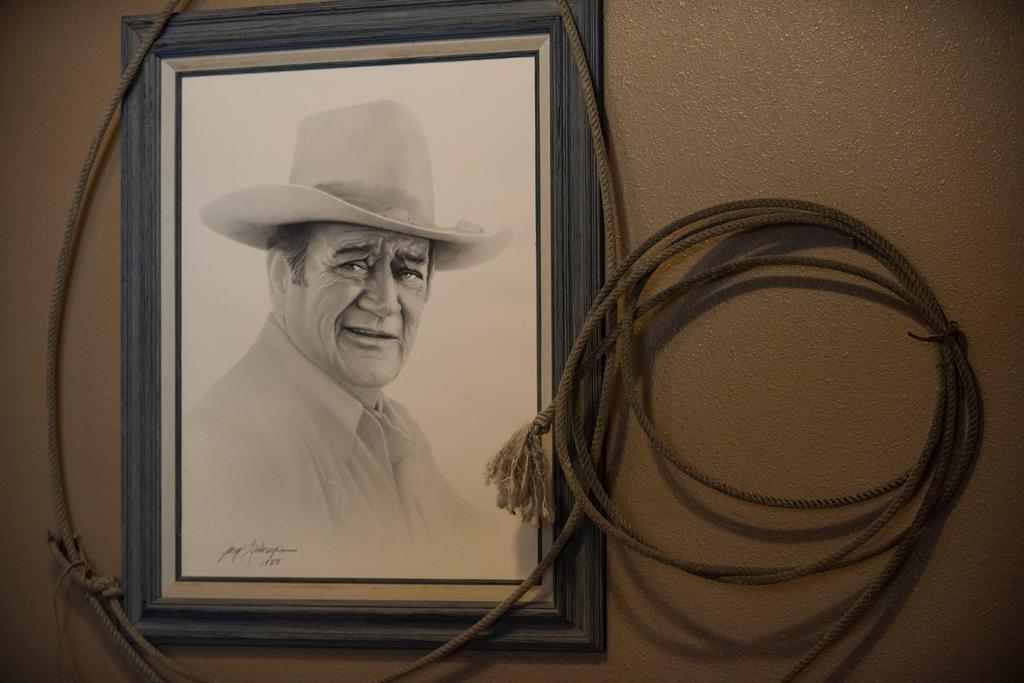 Western Pleasure Guest Ranch แซนด์พอยต์ ภายนอก รูปภาพ